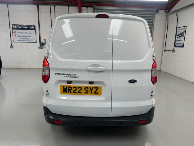 2025 Ford Transit Courier