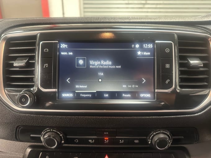 2025 Vauxhall Vivaro