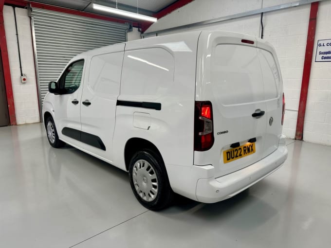 2025 Vauxhall Combo