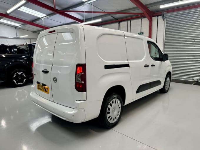 2025 Vauxhall Combo