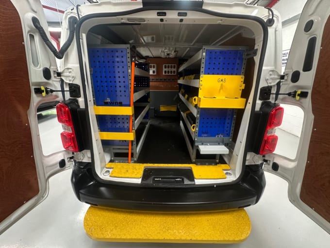 2025 Vauxhall Vivaro