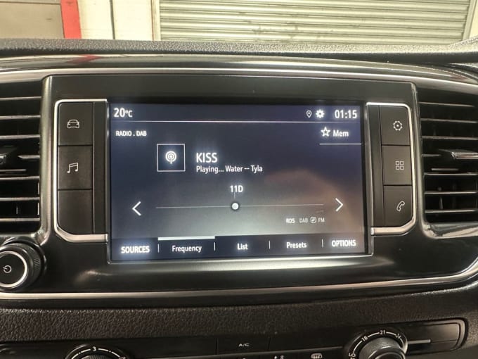 2025 Vauxhall Vivaro