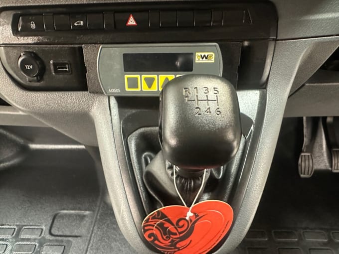 2025 Vauxhall Vivaro