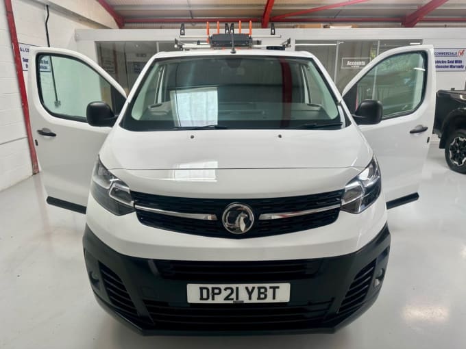 2025 Vauxhall Vivaro