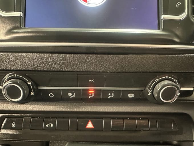 2025 Vauxhall Vivaro