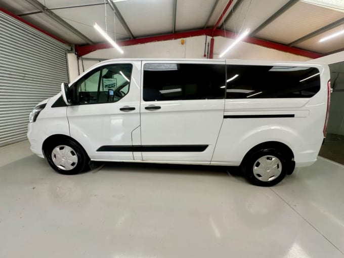 2025 Ford Transit Custom