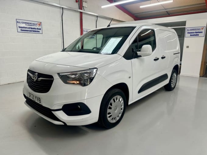2025 Vauxhall Combo