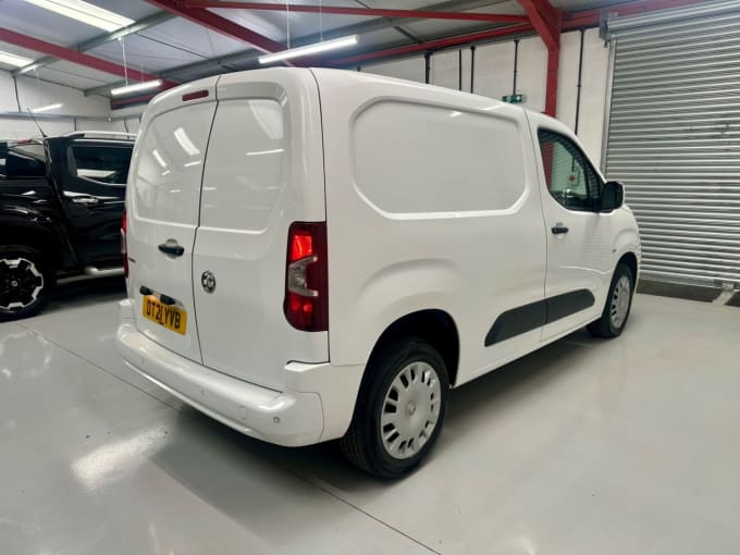 2025 Vauxhall Combo