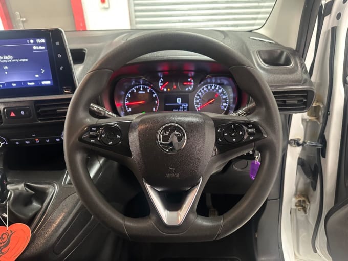 2025 Vauxhall Combo