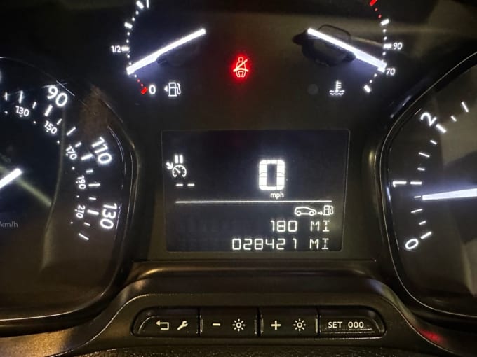 2025 Vauxhall Vivaro