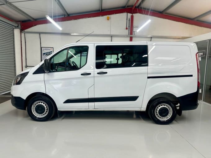2025 Ford Transit Custom
