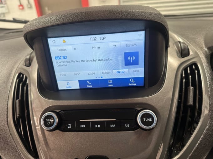 2025 Ford Transit Courier