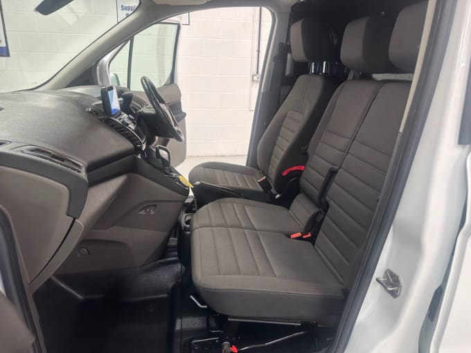 2025 Ford Transit Connect
