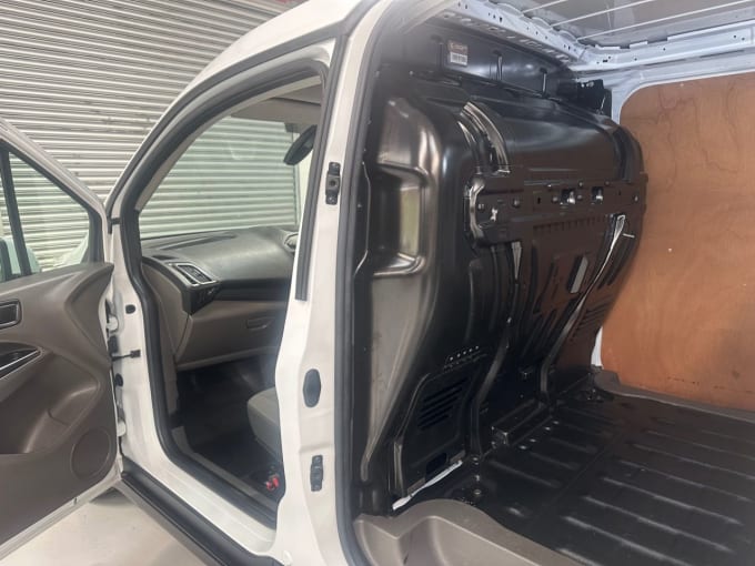 2025 Ford Transit Connect
