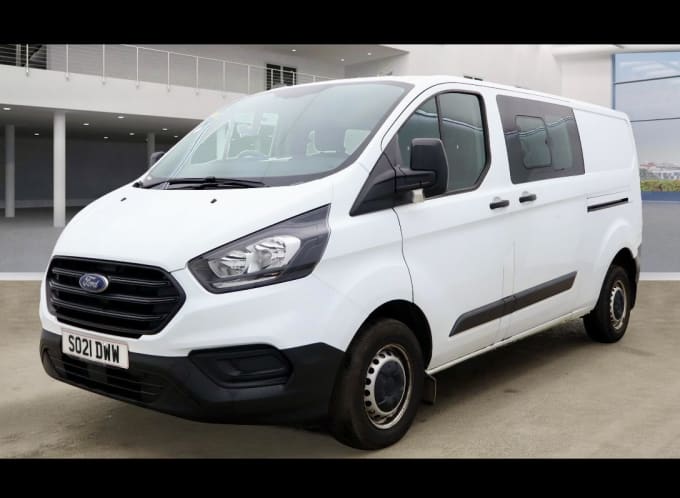 2025 Ford Transit Custom