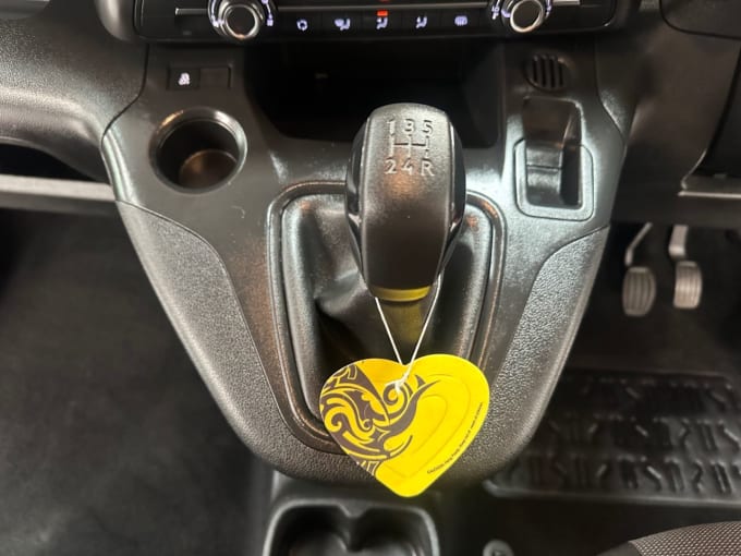 2025 Vauxhall Combo