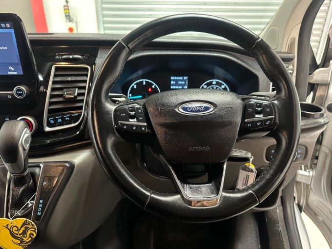 2025 Ford Transit Custom