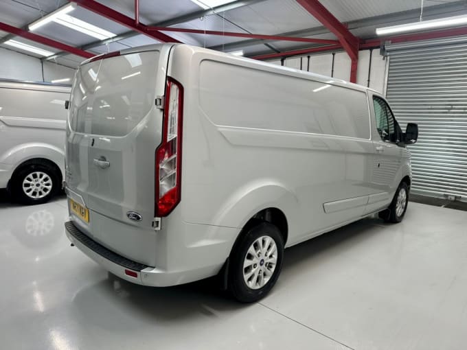 2025 Ford Transit Custom