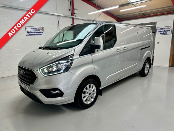 2025 Ford Transit Custom