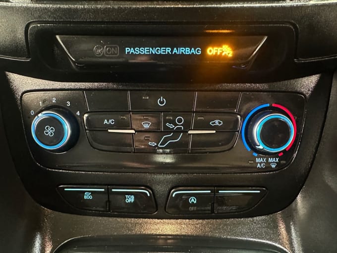 2025 Ford Transit Connect