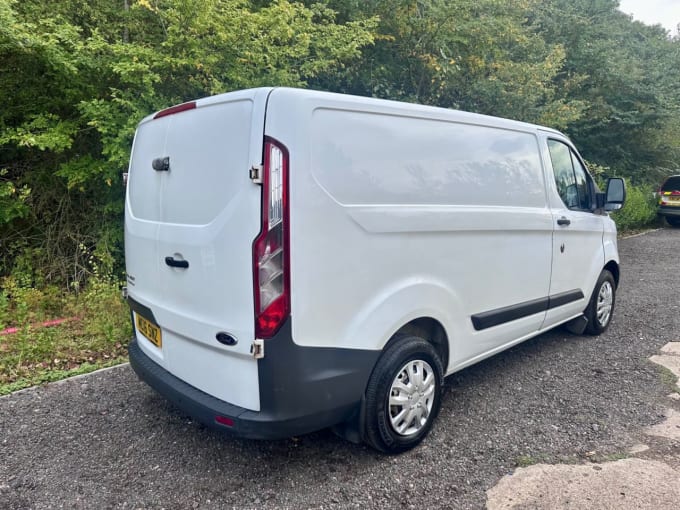 2025 Ford Transit Custom