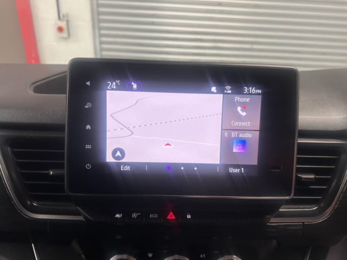 2025 Renault Trafic