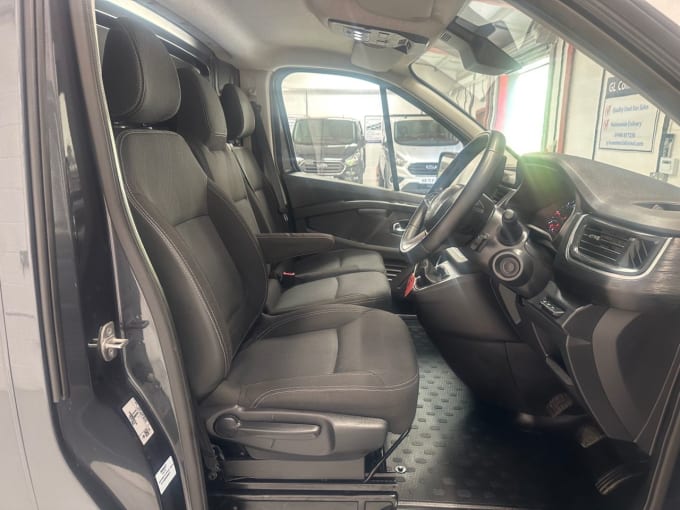 2025 Renault Trafic