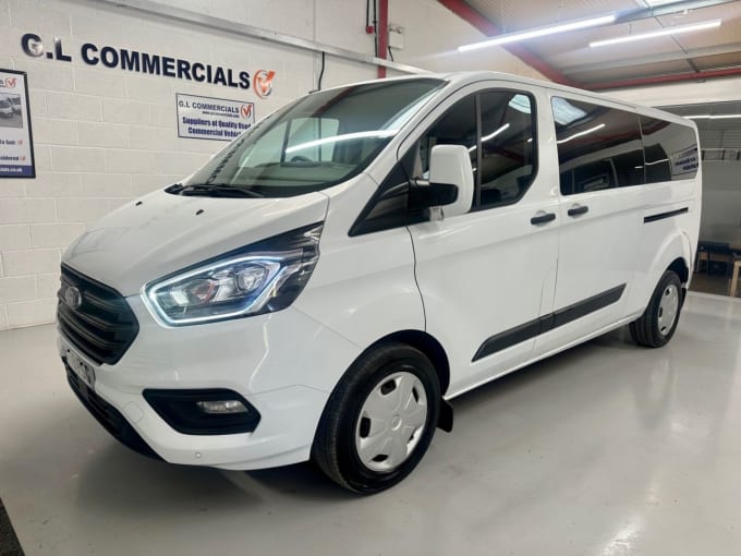 2025 Ford Transit Custom
