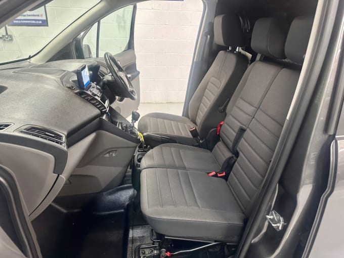 2025 Ford Transit Connect