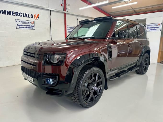 2025 Land Rover Defender