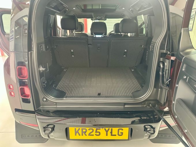 2025 Land Rover Defender