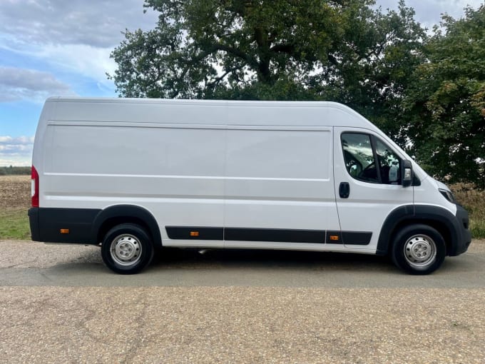 2023 Peugeot Boxer