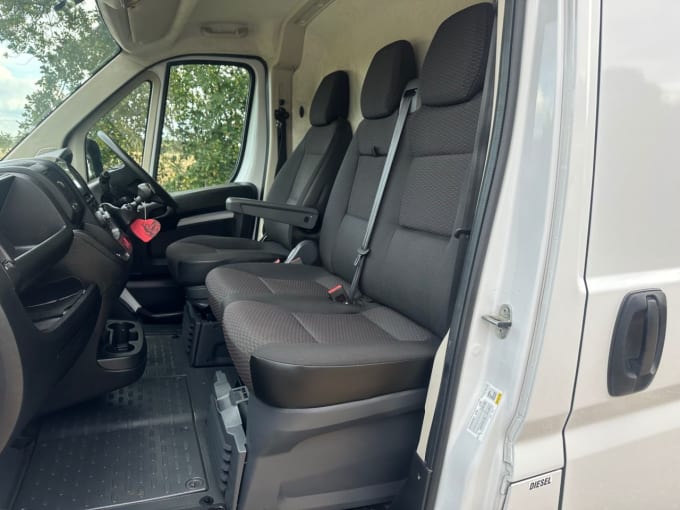 2023 Peugeot Boxer