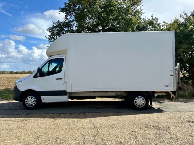 2025 Mercedes-benz Sprinter