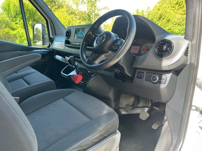 2025 Mercedes-benz Sprinter