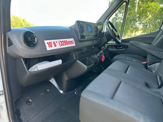 2025 Mercedes-benz Sprinter
