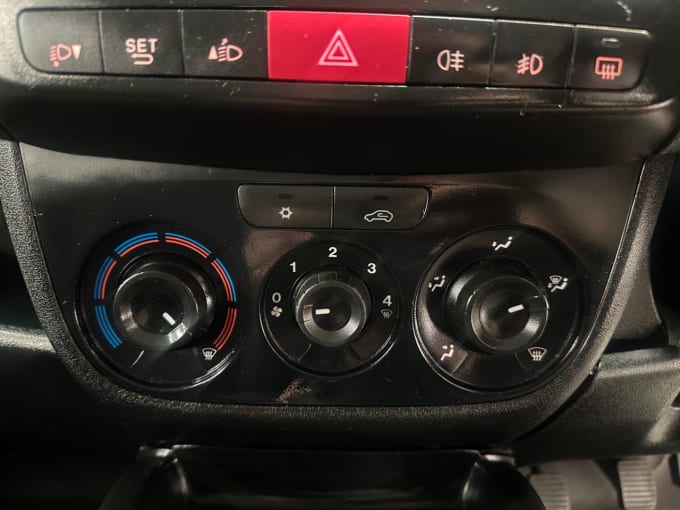2025 Fiat Doblo