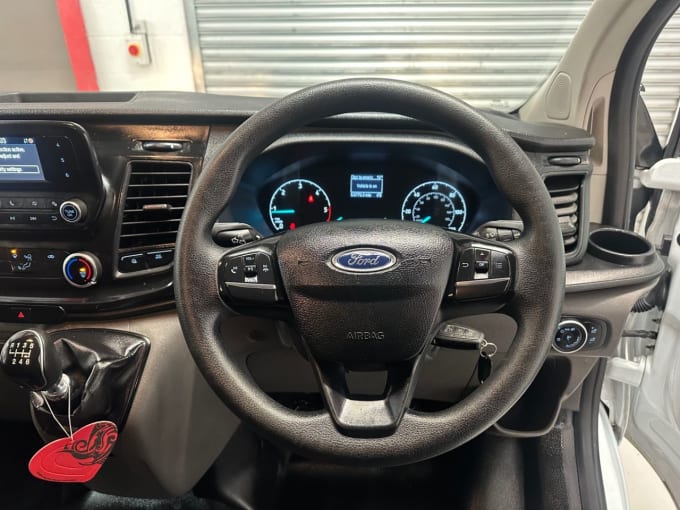 2022 Ford Transit Custom