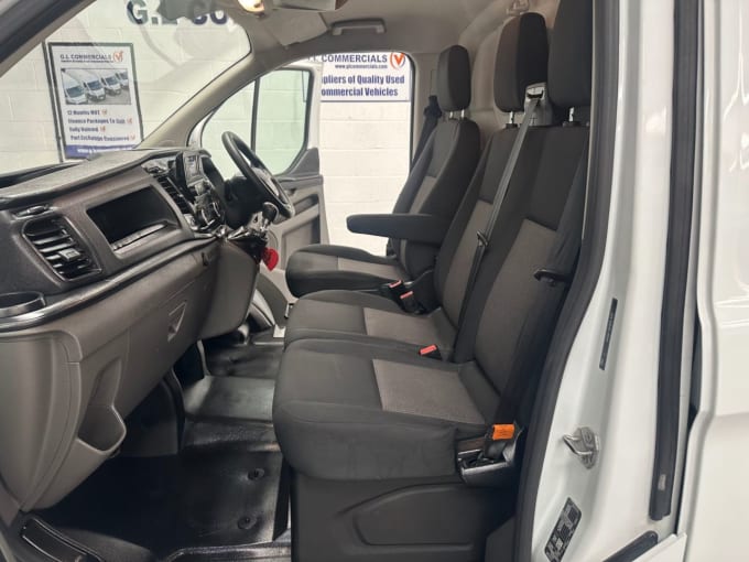 2022 Ford Transit Custom
