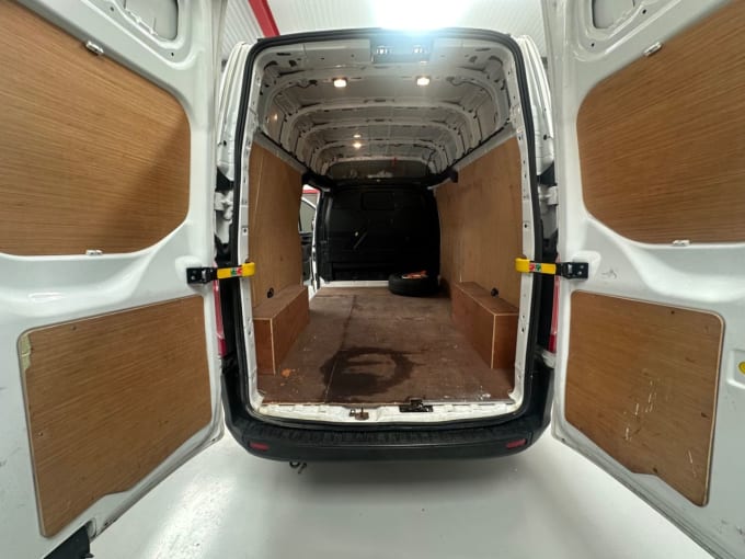2022 Ford Transit Custom