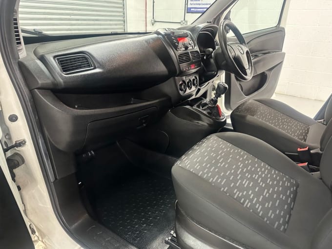 2025 Vauxhall Combo