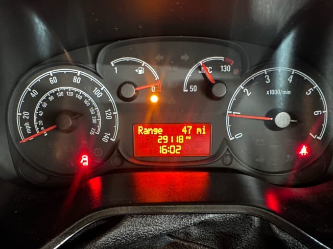 2025 Vauxhall Combo
