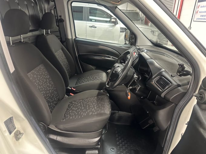 2025 Vauxhall Combo