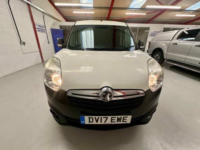 2025 Vauxhall Combo