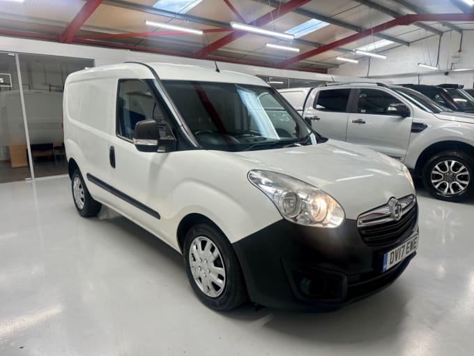 2025 Vauxhall Combo