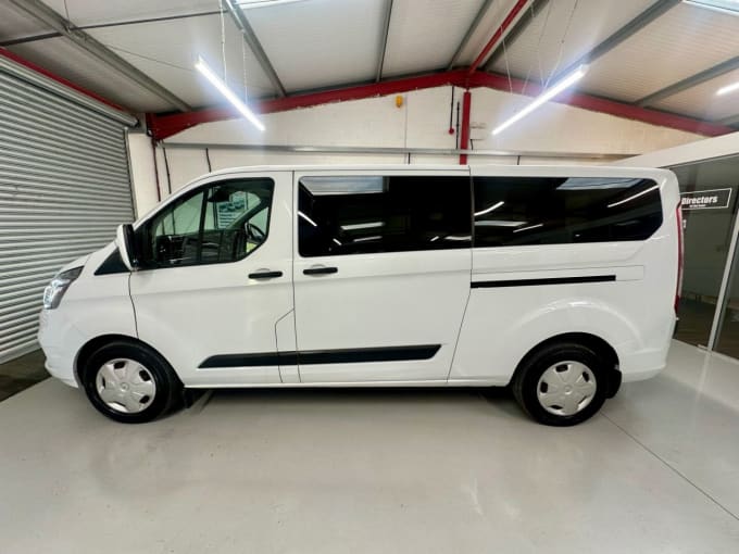 2025 Ford Transit Custom