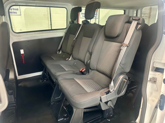 2025 Ford Transit Custom