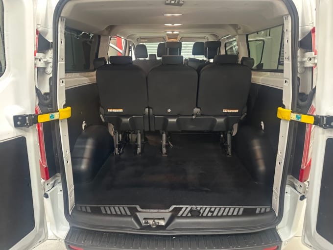 2025 Ford Transit Custom