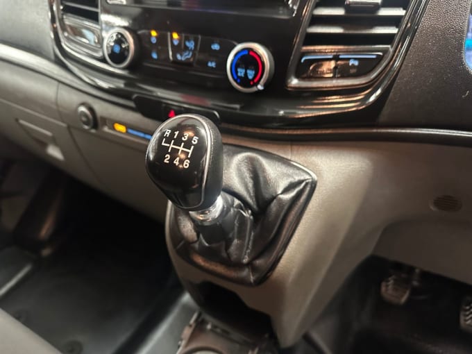 2019 Ford Transit Custom
