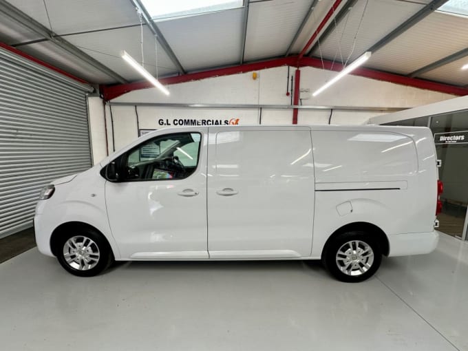 2022 Vauxhall Vivaro